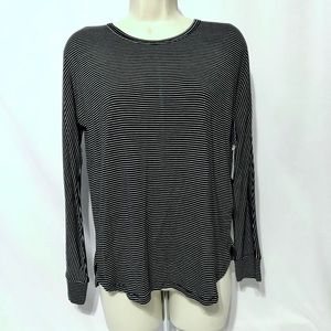 Rumi + Ryder NWT Women’s Long sleeve T-Shirt Large